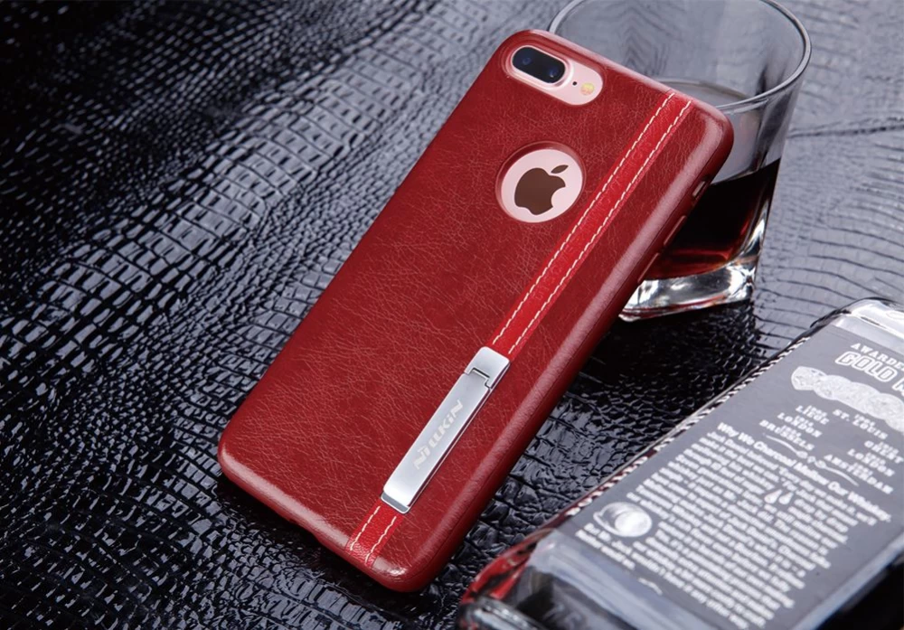 Apple iPhone 7 Plus чехол красный Nillkin Phenom