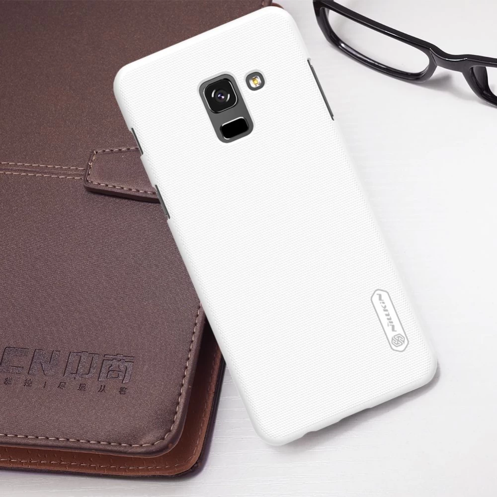 Samsung Galaxy A8 Plus vāciņš sarkans Nillkin Super Frosted Shield