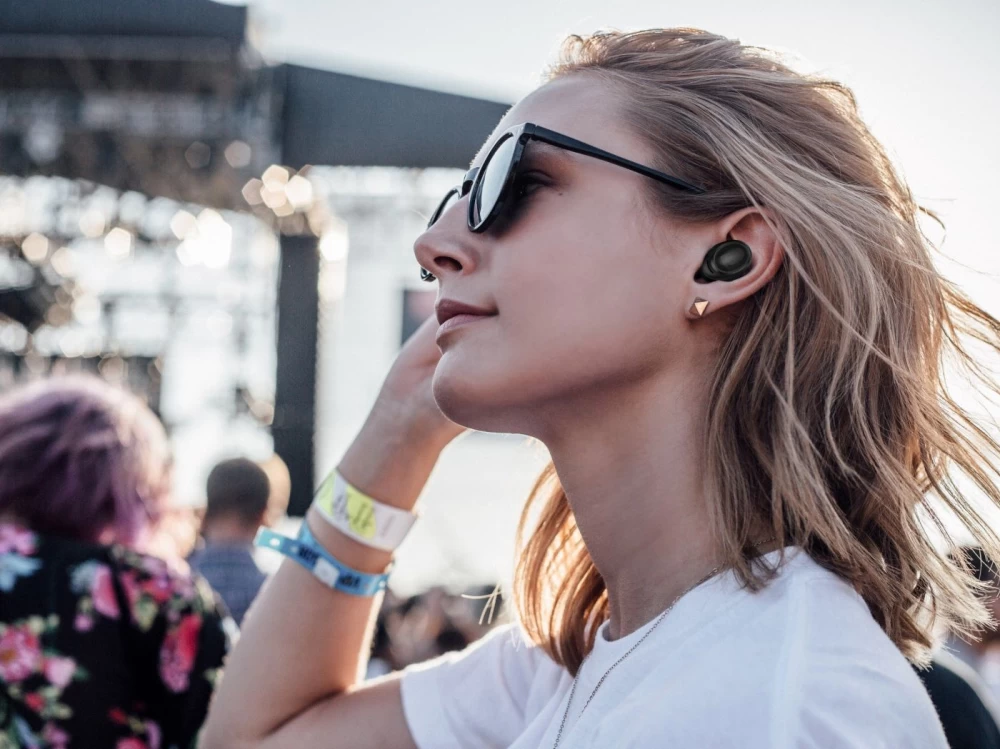  Bluetooth austiņas ESR T1 Black TWS bezvadu  melns