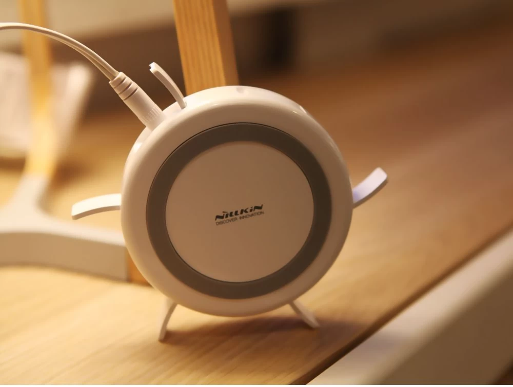 Bezvadu lādētājs  NILLKIN Hermit Multifunctional wireless charger balts