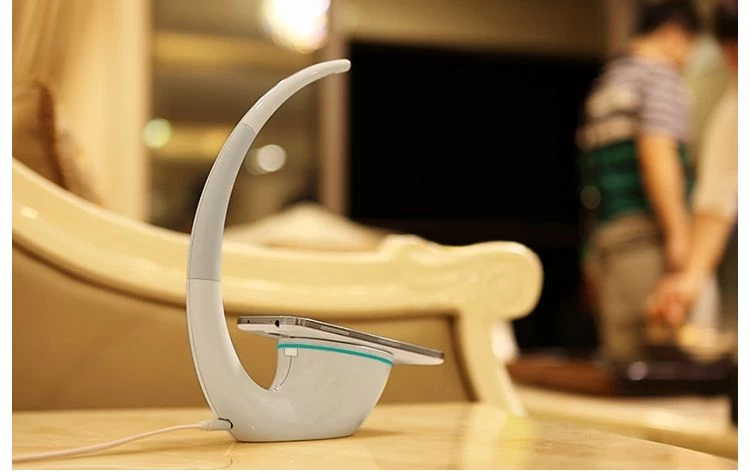 Bezvadu lādētājs  Nillkin Phantom Wireless Charger / LED lamp balts