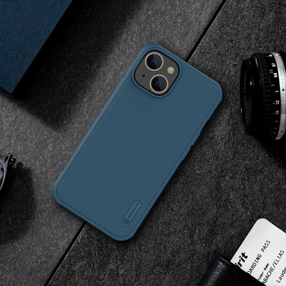 Apple iPhone 14 suojakuori punainen Nillkin Super Frosted Shield Pro