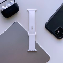 Apple Watch SE / 3 siksniņa balts TECH-PROTECT IconBand (42/44/45/49mm)