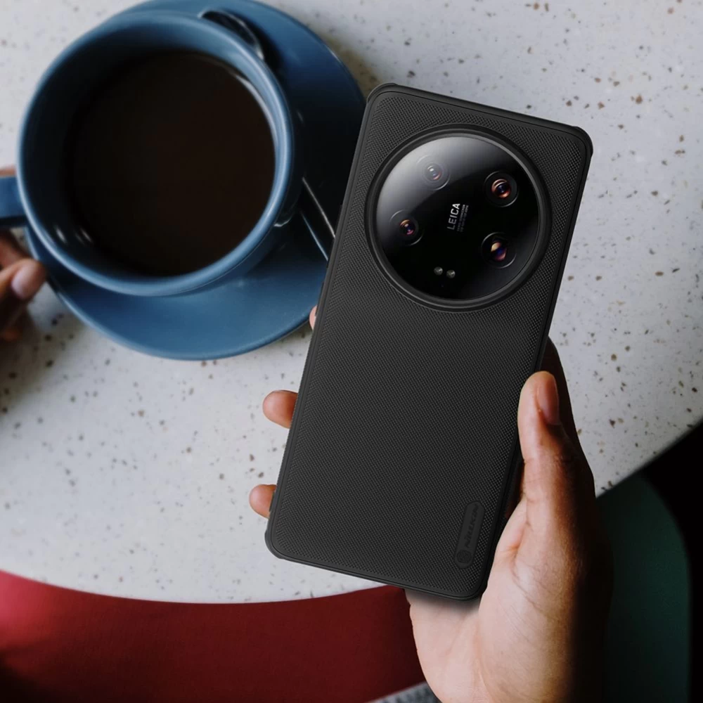 Xiaomi 13 Ultra vāciņš sarkans NILLKIN SUPER FROSTED SHIELD PRO