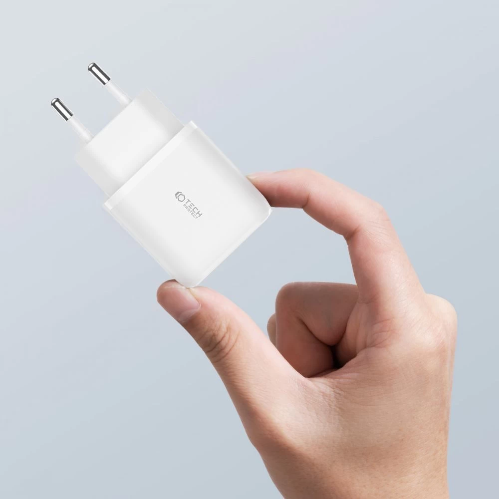  Datu kabeļi TECH-PROTECT C20W 2-PORT Network Charger PD20W/QC3.0  balts