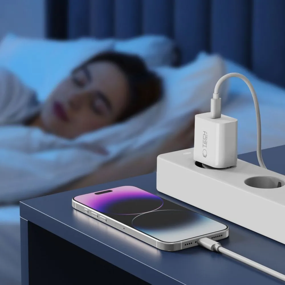  Datu kabeļi TECH-PROTECT NC20W 1-PORT NETWORK CHARGER PD20W + LIGHTNING CABLE  balts