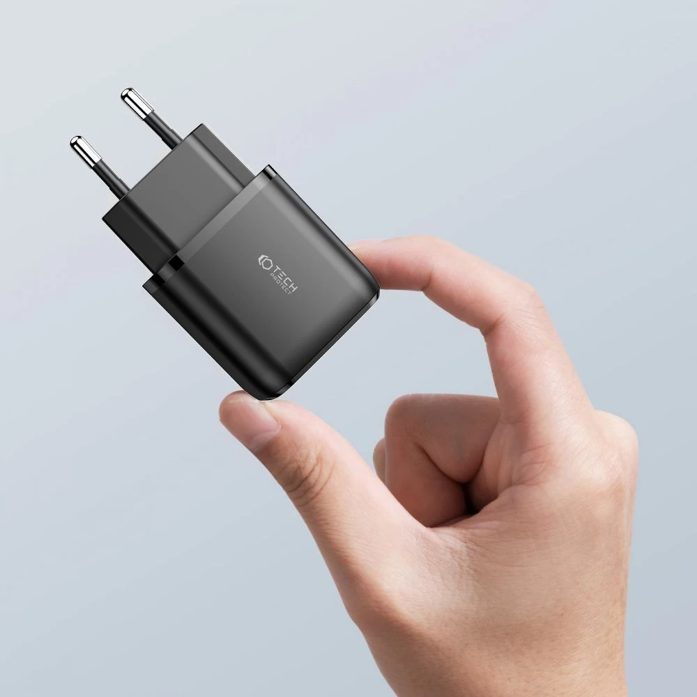  Datu kabeļi TECH-PROTECT C20W 2-PORT Network Charger PD20W/QC3.0  melns