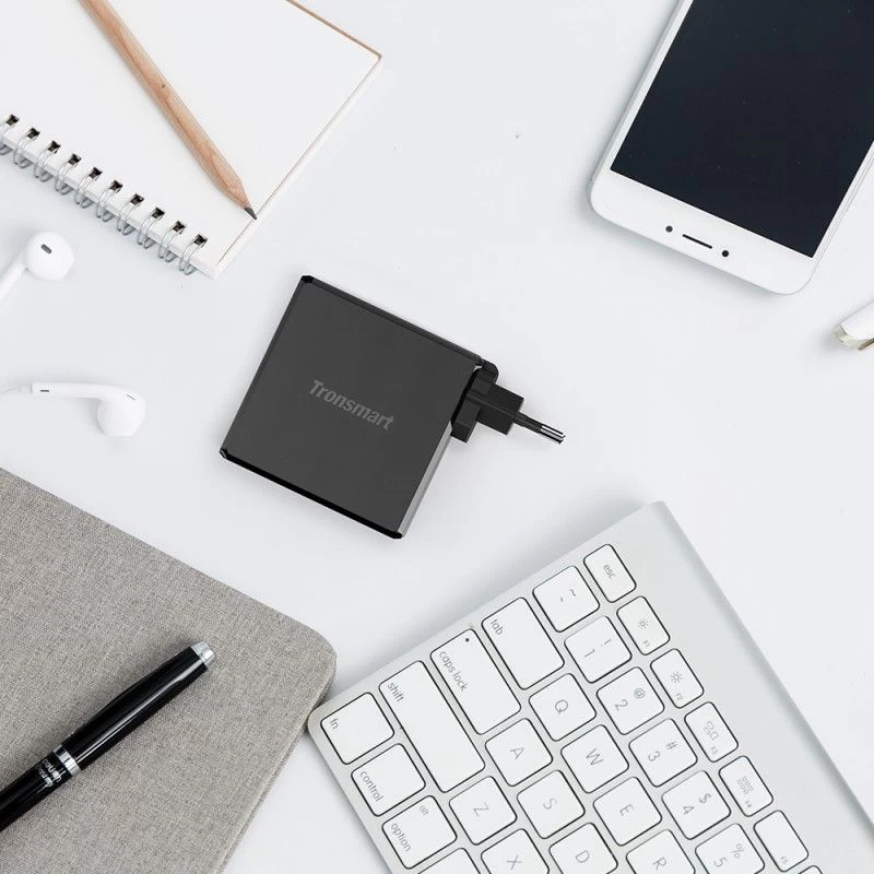  Datu kabeļi TRONSMART  WCP02-EU Black PD3.0 60W Charger melns