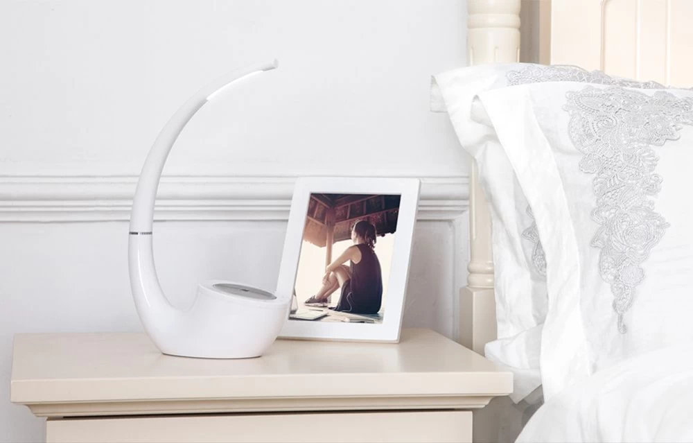 Bluetooth skaļruņi Phantom Ⅱ LED Lamp / Speaker  balts