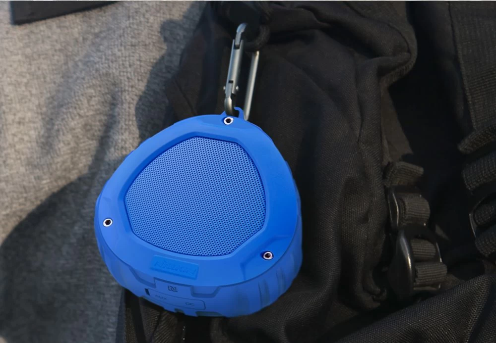 Tillbehör Bluetooth högtalare PlayVox Wireless Speaker  röd