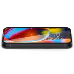 Apple iPhone 16e apsauginis stiklas  SPIGEN GLASS FC