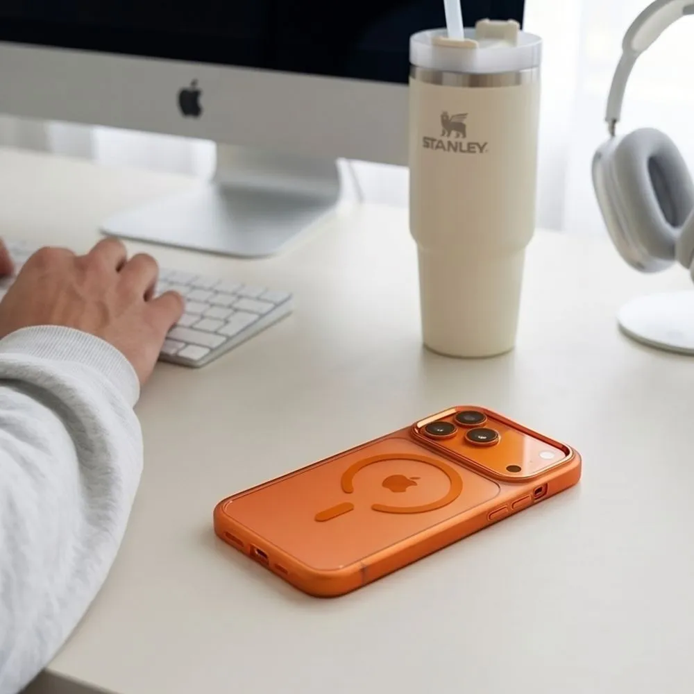 Apple iPhone 17 Pro Max Telefona vāciņš  TECH-PROTECT MAGMAT MAGSAFE CC